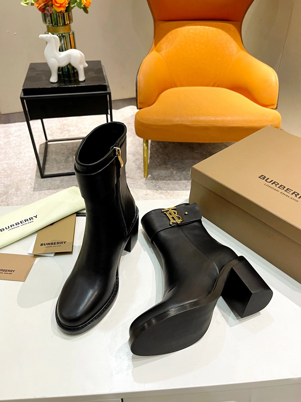 &coco- 2022 ，height （18cm）， heel height 7.5cm， ：Sheepskin item:B-X198J1911